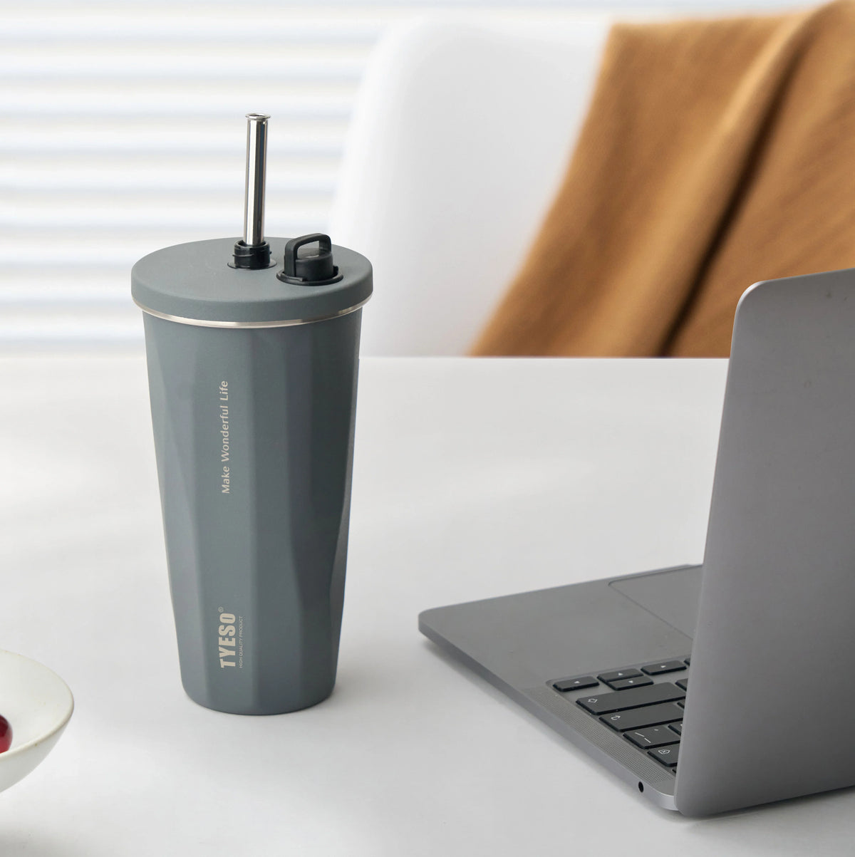 FLAIR Tumbler 2.0 with Retractable Straw 470 ML 01-01006